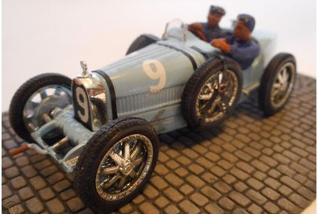 9 Bugatti 35 2.0 - edicola (1).jpg